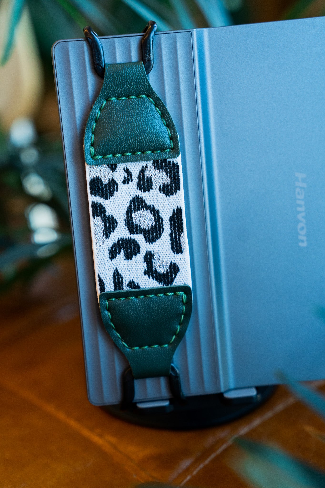 Handmade Custom Strap | Leopard Cat