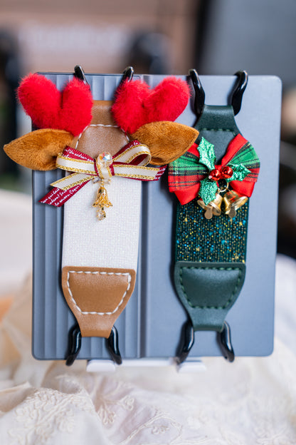 Chill reading aesthetic setup with Kittentailor Kindle strap. Trending BookTok and Bookstagram style reading accessories.